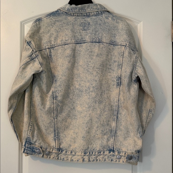 NWT Denim Blue Washed Jacket - Picture 3 of 5